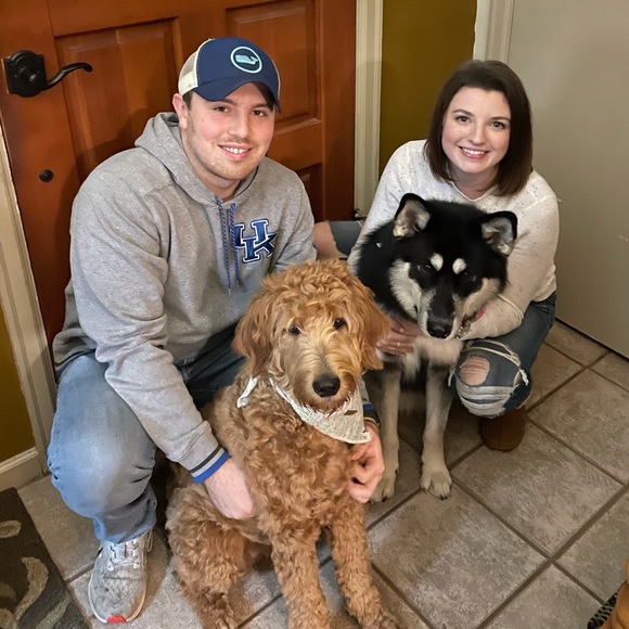 Meet your Posher, Kelsey - Picture 1 of 5